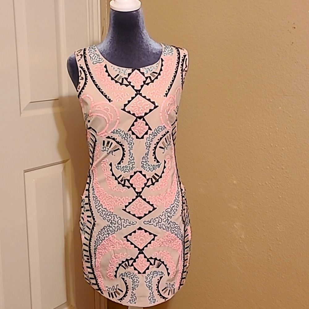 Sleeveless Sequen Dress